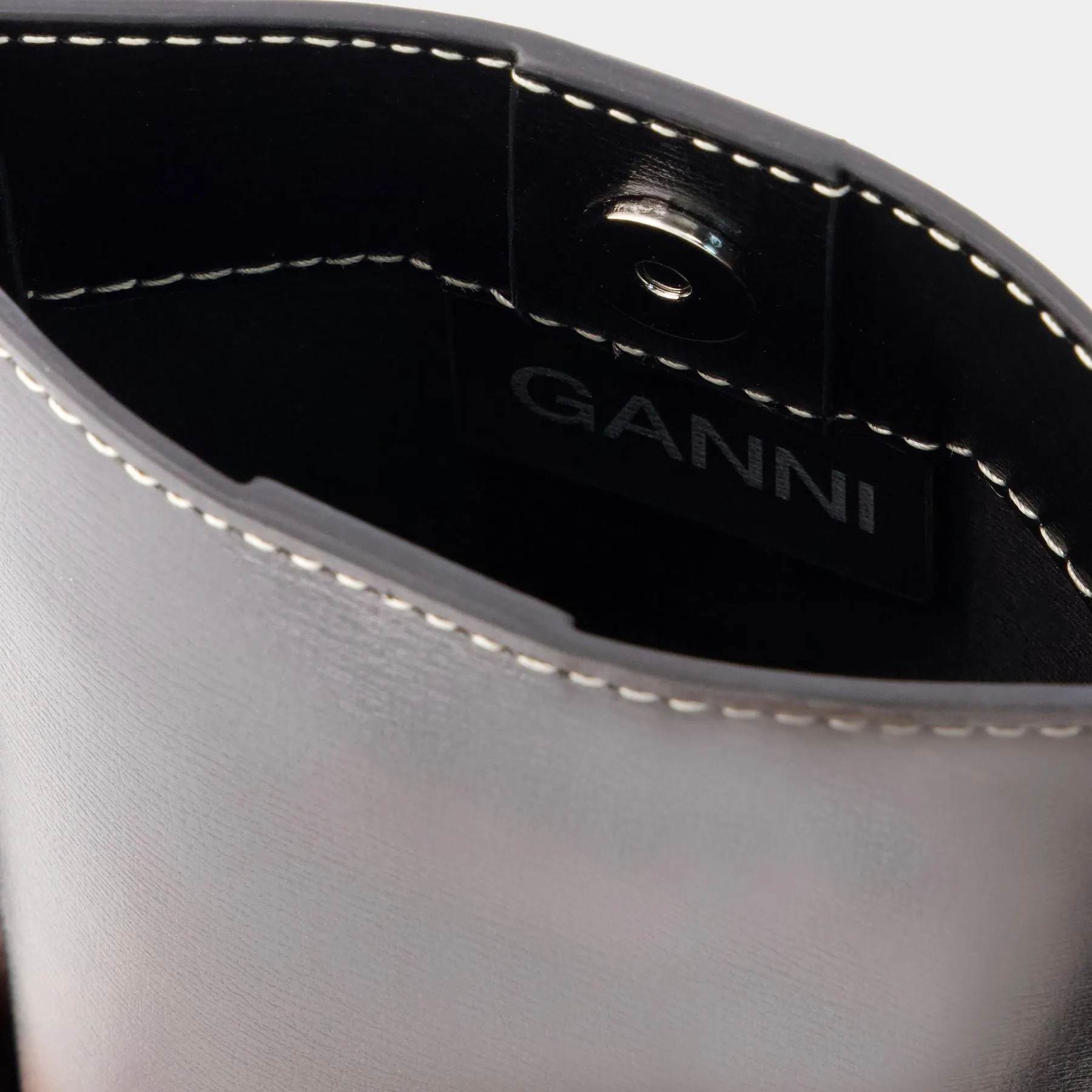 Ganni  Banner Small Crossbody Bag - Ganni - Leather - Black