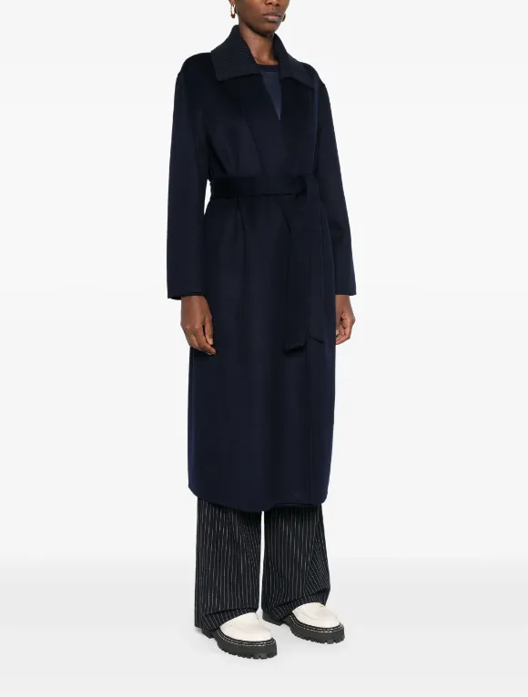 Leak coat