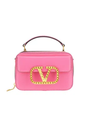 Rockstud Alcove Vlogo Crossbody Bag in Pink
